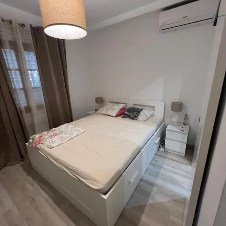 公寓 Piso Helsinki 托雷维耶哈